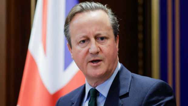 Ο Ντέιβιντ Κάμερον αποκάλυψε ότι υποβλήθηκε σε θεραπεία για καρκίνο του προστάτη - «Ελπίζεις για το καλύτερο»