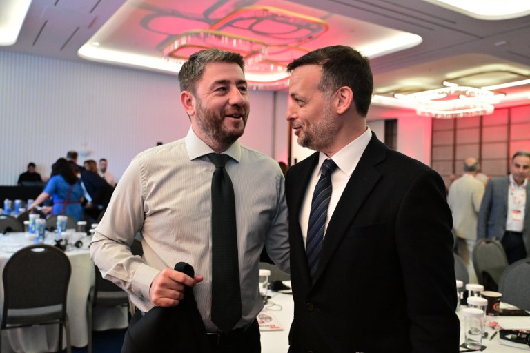 Το παρασκήνιο με το βίντεο του Ανδρουλάκη και το πολιτικό «φλερτ» του Δούκα με την Αριστερά