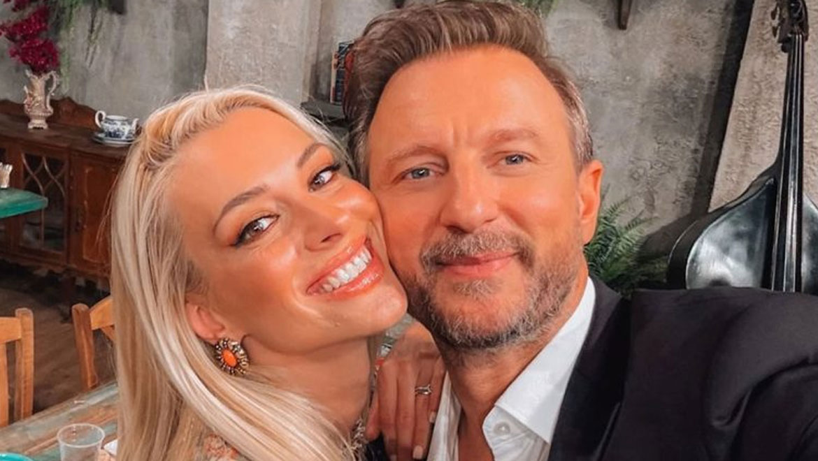 Κώστας Καραφώτης: Αποκάλυψε το φύλο του μωρού που περιμένει με τη σύζυγό του, Κάτια Μάνου