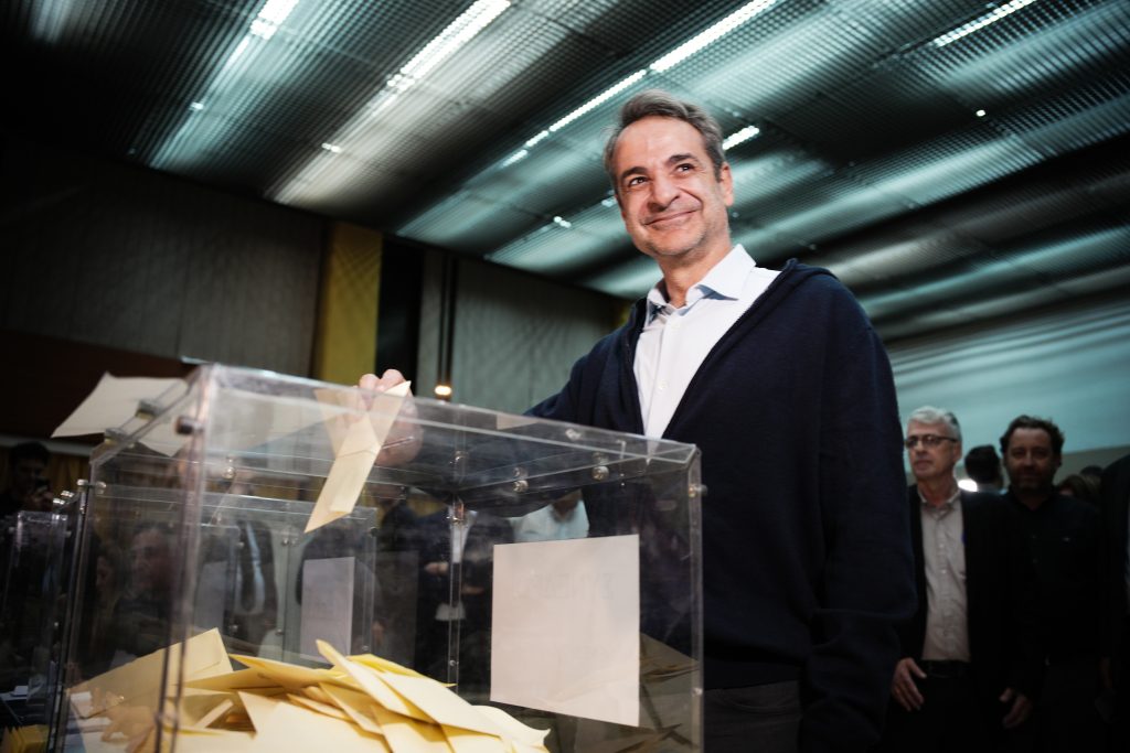 Νέα Δημοκρατία: Σήμα αφύπνισης της κομματικής μηχανής