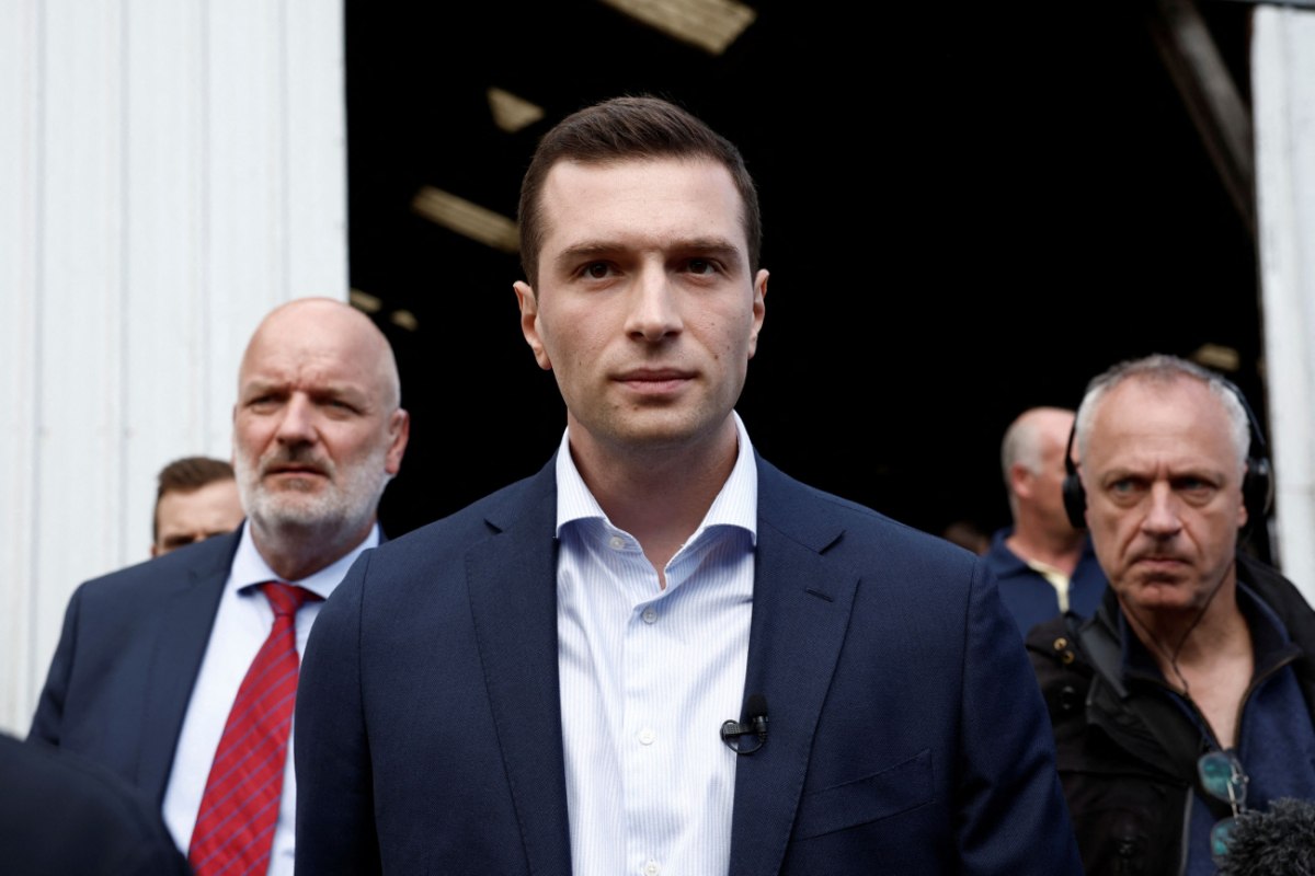 Γαλλία: Προηγείται σε δημοσκόπηση για τις προεδρικές εκλογές ο ακροδεξιός Μπαρντελά