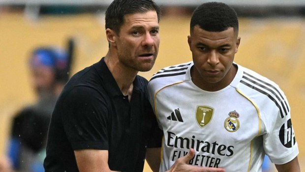 Η αποστολή της Ρεάλ Μαδρίτης για το ματς με τον Ολυμπιακό: Χωρίς Κουρτουά και Χάουσεν στο Καραϊσκάκη