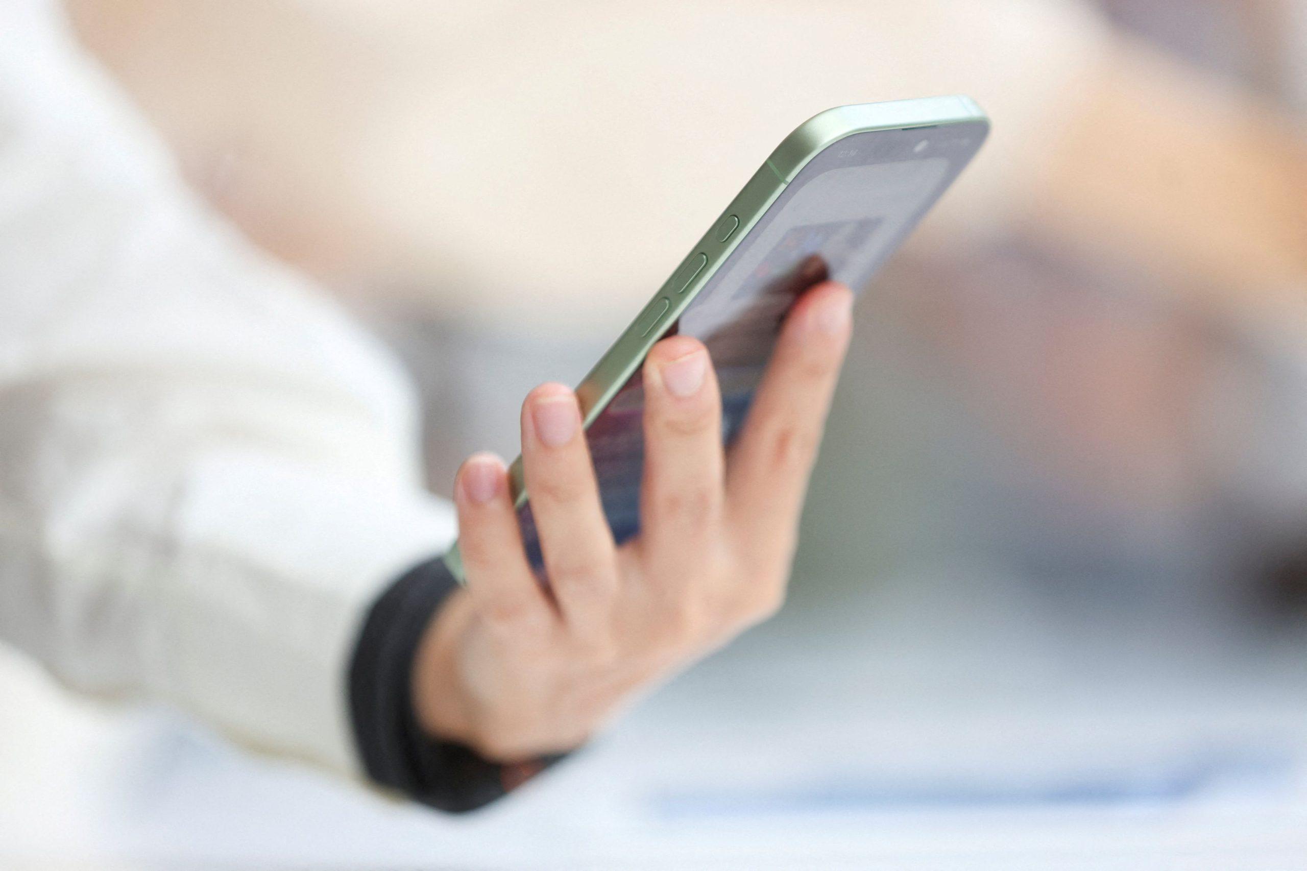 Apple: Ίσως ξεπεράσει την Samsung για πρώτη φορά μετά από 14 χρόνια