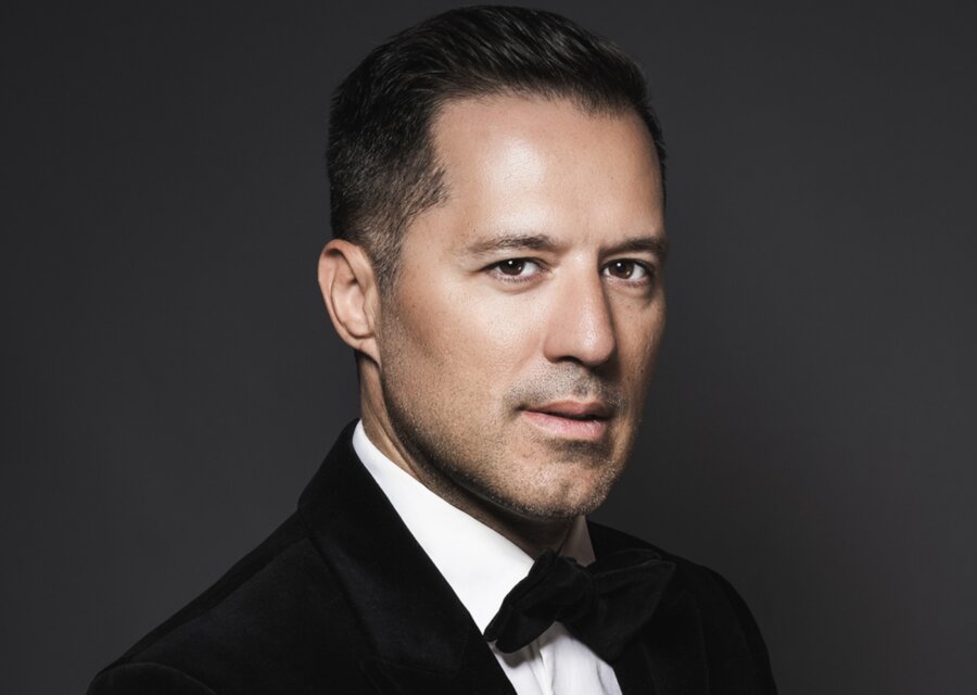 adam-tsarouxis-halfnotejazzclub