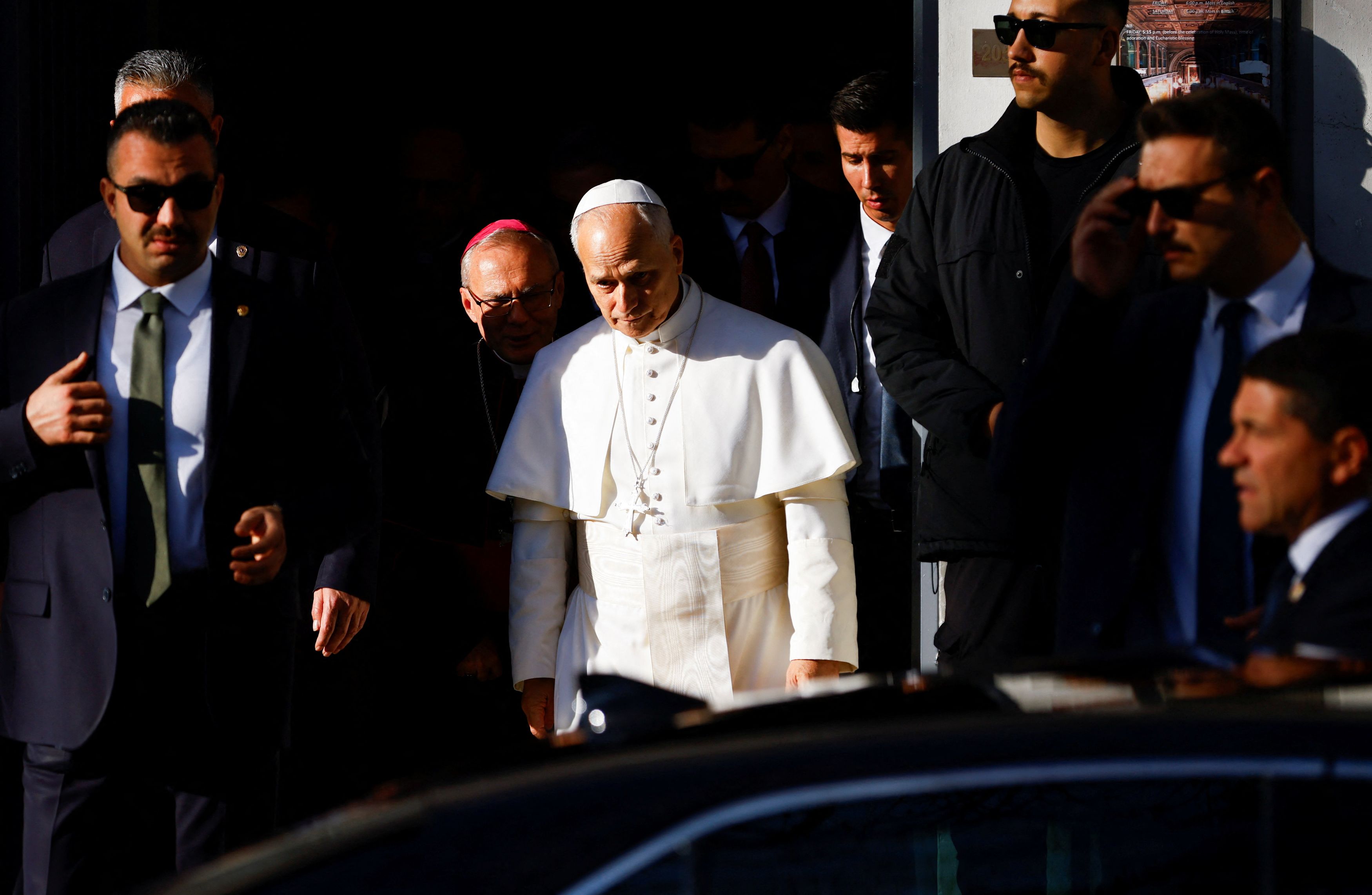 Το μεσημέρι στη Νίκαια της Βιθυνίας Πάπας Λέων και Οικουμενικός Πατριάρχης Βαρθολομαίος