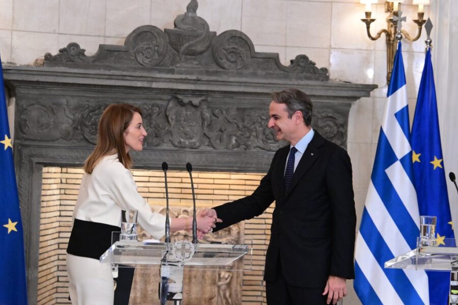 Μητσοτάκης στα εγκαίνια του Europa Experience: «Ισχυρότεροι όταν είμαστε ενωμένοι» – Μέτσολα: «Υπερήφανη για την Ελλάδα»