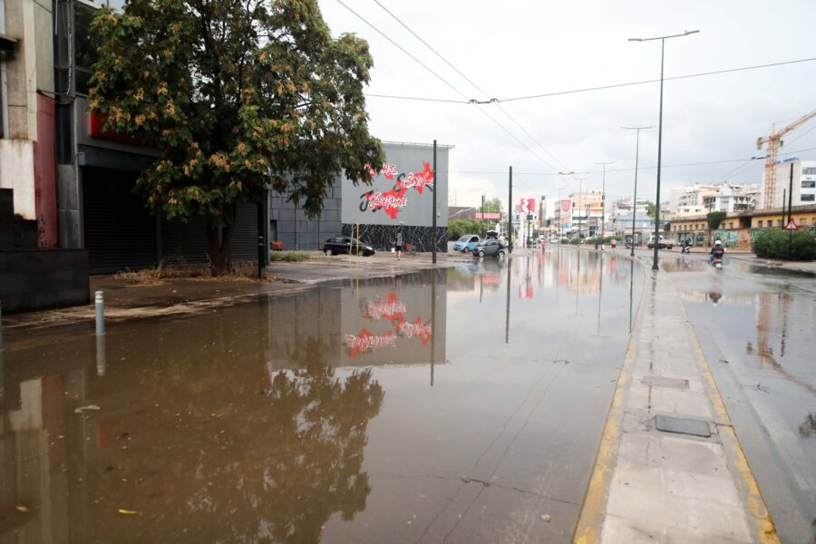 Πλημμύρες: Αυτές είναι οι περιοχές του Λεκανοπεδίου που δημιουργούνται προβλήματα όταν βρέχει