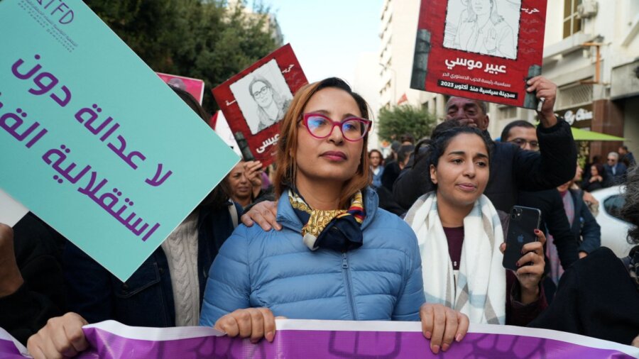 Τυνησία: Συνελήφθη σύσσωμη η αντιπολίτευση της χώρας με ποινές από 5 έως 45 χρόνια