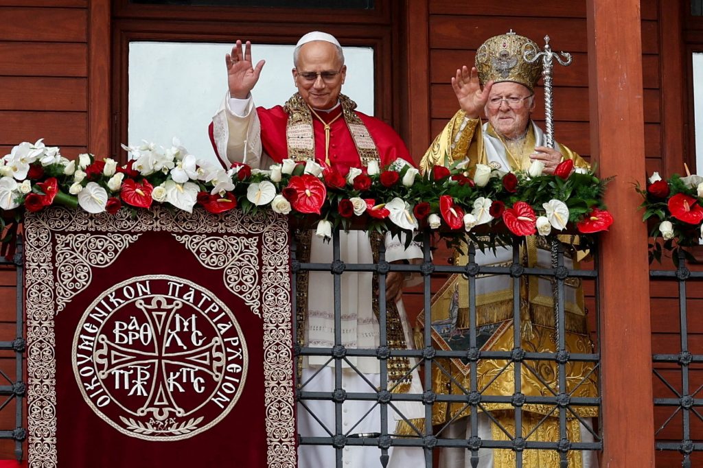 Μηνύματα ενότητας και ειρήνης από Οικουμενικό Πατριάρχη και Πάπα: «Nα συνεχίσουμε να θεωρούμαστε αδέλφια»