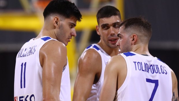 Χάρβαρντ: Γιατί οι γυναίκες ξυπνάνε στις 3 π.μ. μετά τα 55;