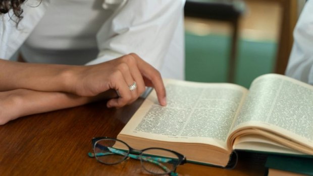 «Rage bait» ή αλλιώς «δόλωμα οργής» η λέξη της χρονιάς του λεξικού της Οξφόρδης - Τι σημαίνει