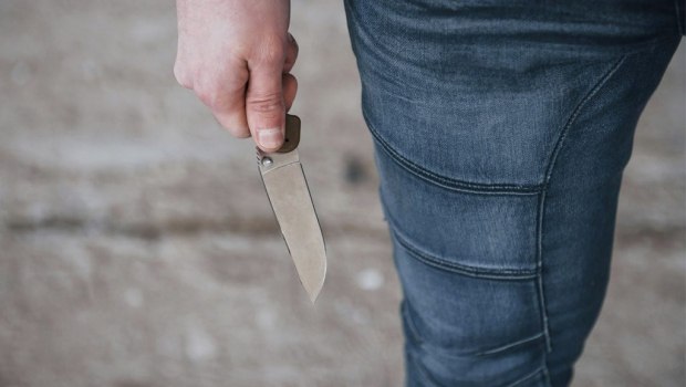 Συνελήφθη 21χρονος που λήστευε ανήλικους με την απειλή μαχαιριού στη Νέα Σμύρνη