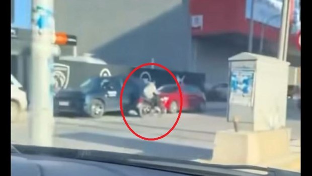 Θεσσαλονίκη: Κινηματογραφική καταδίωξη δικύκλου – Μπήκε στο αντίθετο ρεύμα με υπερβολική ταχύτητα