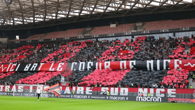 Σοκ μετά το Λοριάν - Νις: Επίθεση και χτυπήματα από οπαδούς μέσα στο πούλμαν!