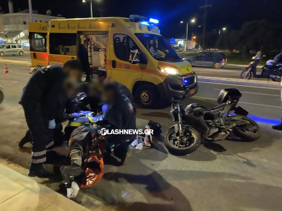 Σοβαρό τροχαίο με εγκατάλειψη στα Χανιά - Στο νοσοκομείο με σοβαρά τραύματα οδηγός μηχανής