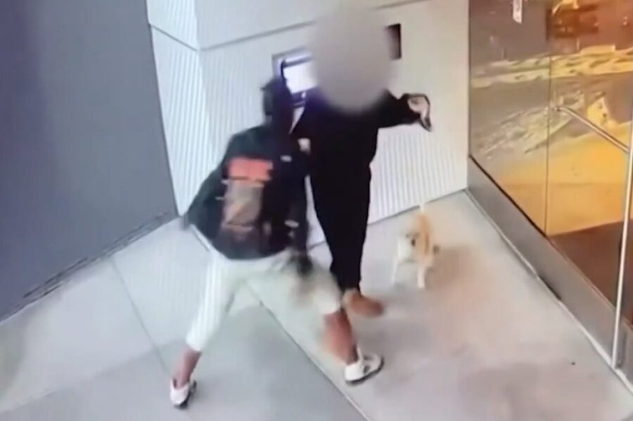 Επίθεση σε είσοδο κτηρίου