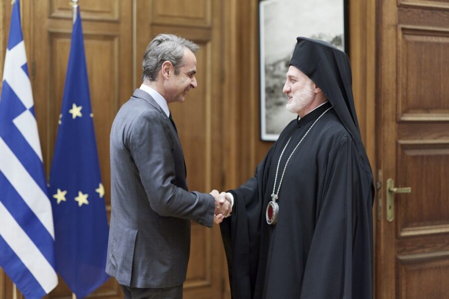 Κυριάκος Μητσοτάκης: Επαναπροσέγγιση με το βλέμμα και στον Τραμπ