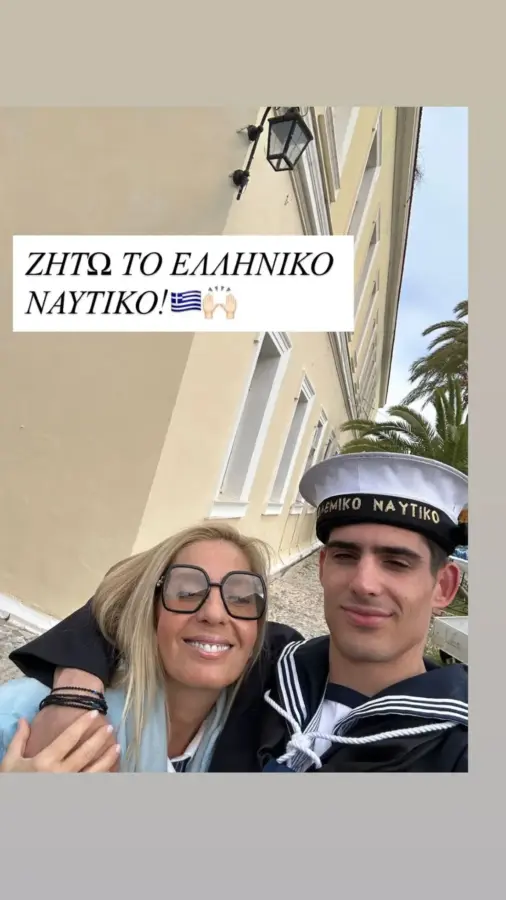 Λάτσιος - Λυμπέρης - Τσαλίκης: Τα παιδιά των επωνύμων που ορκίστηκαν χθες στο Πολεμικό Ναυτικό