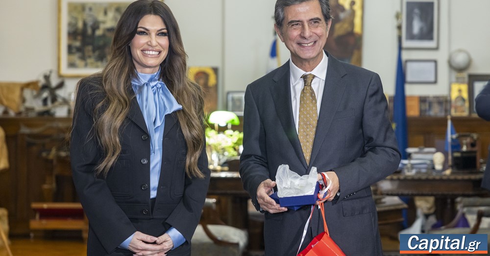 Επίσκεψη της Κ. Γκίλφόιλ στο Διοικητήριο και συνάντηση με τον...