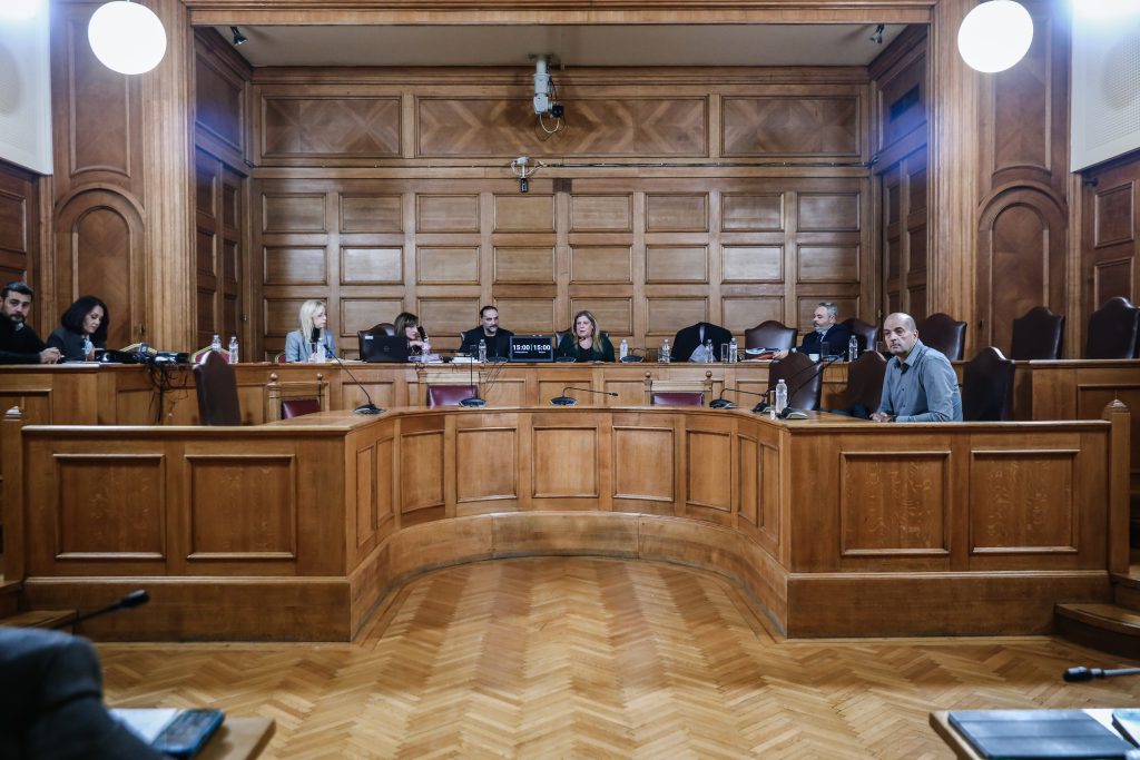 Εξεταστική για ΟΠΕΚΕΠΕ: Ολα ήταν «γονική παροχή»- Τι κατέθεσε ο σύντροφος της «αγρότισσας με τη Ferrari» Πόπης Σεμερτζίδου