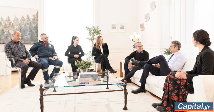 Συνάντηση Κ. Μητσοτάκη με εκπροσώπους εθελοντικών οργανώσεων με αφορμή τη...