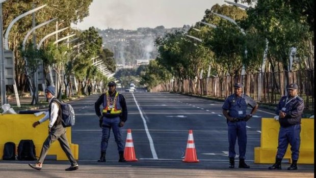 Νότια Αφρική: Ένοπλοι σκότωσαν 11 άτομα, ανάμεσά τους και ένα 3χρονο παιδί σε ξενώνα