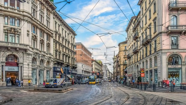 Σκάνδαλο στην Ιταλία: Έρευνα για Gucci, Prada, Givenchy και άλλους οίκους για εκμετάλλευση εργατών