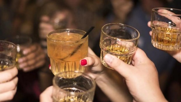 «Νυχτερινός Ποιμήν»: Επιχείρηση για τον εντοπισμό ανηλίκων σε νυχτερινά κέντρα - Δύο συλλήψεις