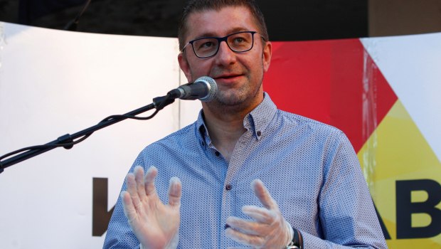 Βόρεια Μακεδονία: Επανεκλέχθηκε ο Μίτσκοσκι αρχηγός του VMRO - «Έχουμε ανοιχτό ζήτημα με τη Βουλγαρία», είπε