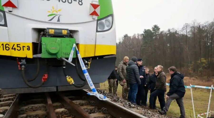 Αίτημα κόκκινου συναγερμού στην Interpol από την Πολωνία για τους δράστες του σαμποτάζ στον σιδηρόδρομο