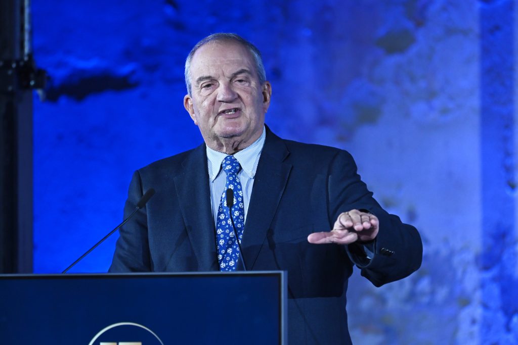 Παρέμβαση Καραμανλή: Απαξίωση της Βουλής, αμφισβήτηση της Δικαιοσύνης από τους πολίτες – Τι είπε για ΟΠΕΚΕΠΕ