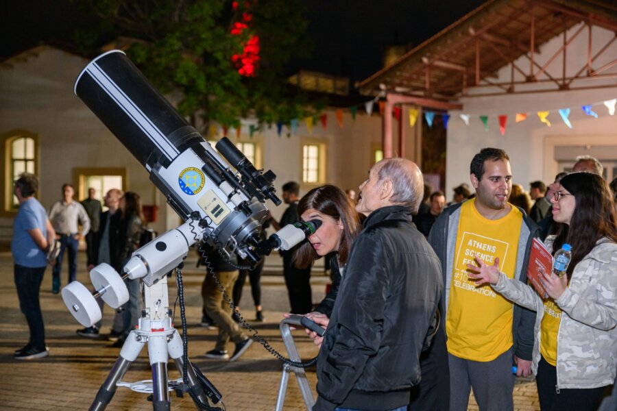 The Christmas Lab – Χριστουγεννιάτικο ραντεβού με τα άστρα από το Athens Science Festival