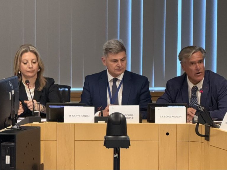 Ευρωκοινοβούλιο: Το άρθρο 86 και τα εμπόδια στην απονομή δικαιοσύνης – Ο ρόλος του Ευρωπαϊκού Δικαίου έναντι διατάξεων