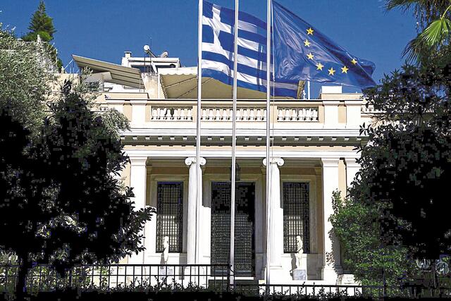 ΚΥΣΕΑ: Εγκρίθηκαν εξοπλιστικά προγράμματα, ενημέρωση και για το σχέδιο αξιοποίησης του SAFE