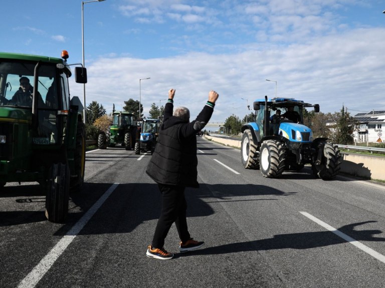 Επόμενο βήμα απέναντι στους αγρότες να κατεβάσει τον στρατό… για να σιγουρέψει ότι θα εξαγριώσει τον λαό