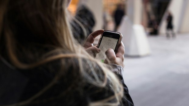 Τι να προσέχετε για να μην πέσετε θύμα απατεώνων στο διαδίκτυο - Οι οδηγίες της αστυνομίας