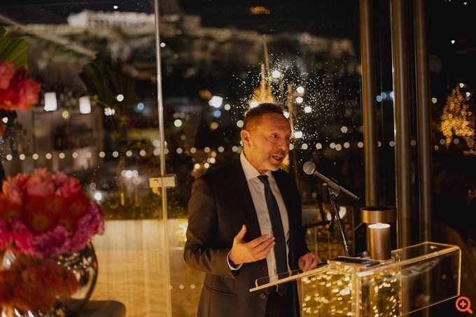 Μήνυμα αισιοδοξίας για τις προοπτικές του ελληνικού τουρισμού από τον διοικητή της ΤτΕ