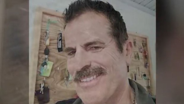 Φοινικούντα: «Μίλαγα με τον αδελφό μου & έμαθα από τα σάιτ ότι τον δολοφόνησαν» λέει ο αδερφός του επιστάτη