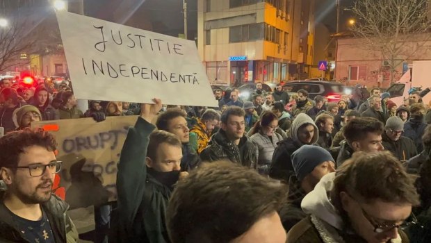 Ρουμανία: Διαδηλώσεις κατά της διαφθοράς στο δικαστικό σύστημα - Αποκαλύψεις για πιέσεις από υψηλά κλιμάκια