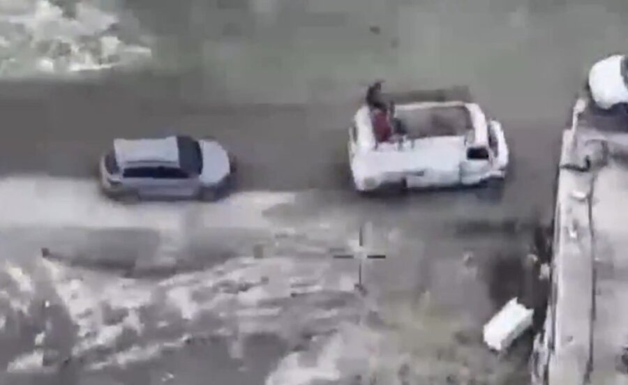 Στρατιωτικό όχημα δρόμου