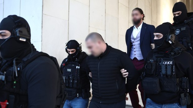 Φοινικούντα: Το μυστήριο με το «βαθύ λαρύγγι» και τα στοιχεία που οδήγησαν στην εξιχνίαση της διπλής δολοφονίας