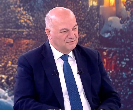 Συνεχίζεται ο εμπαιγμός της κυβέρνησης στους αγρότες και ο Τσιάρας του «χρεώνει» τη μη προσέλευση στη συνάντηση με Μητσοτάκη