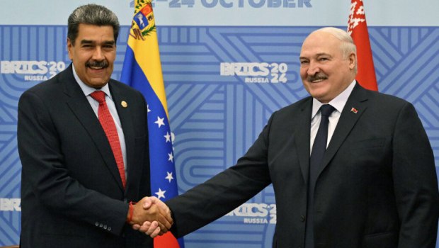 Βενεζουέλα: Ευπρόσδεκτος ο Μαδούρο για εγκατάσταση στη Λευκορωσία, λέει ο Λουκασένκο