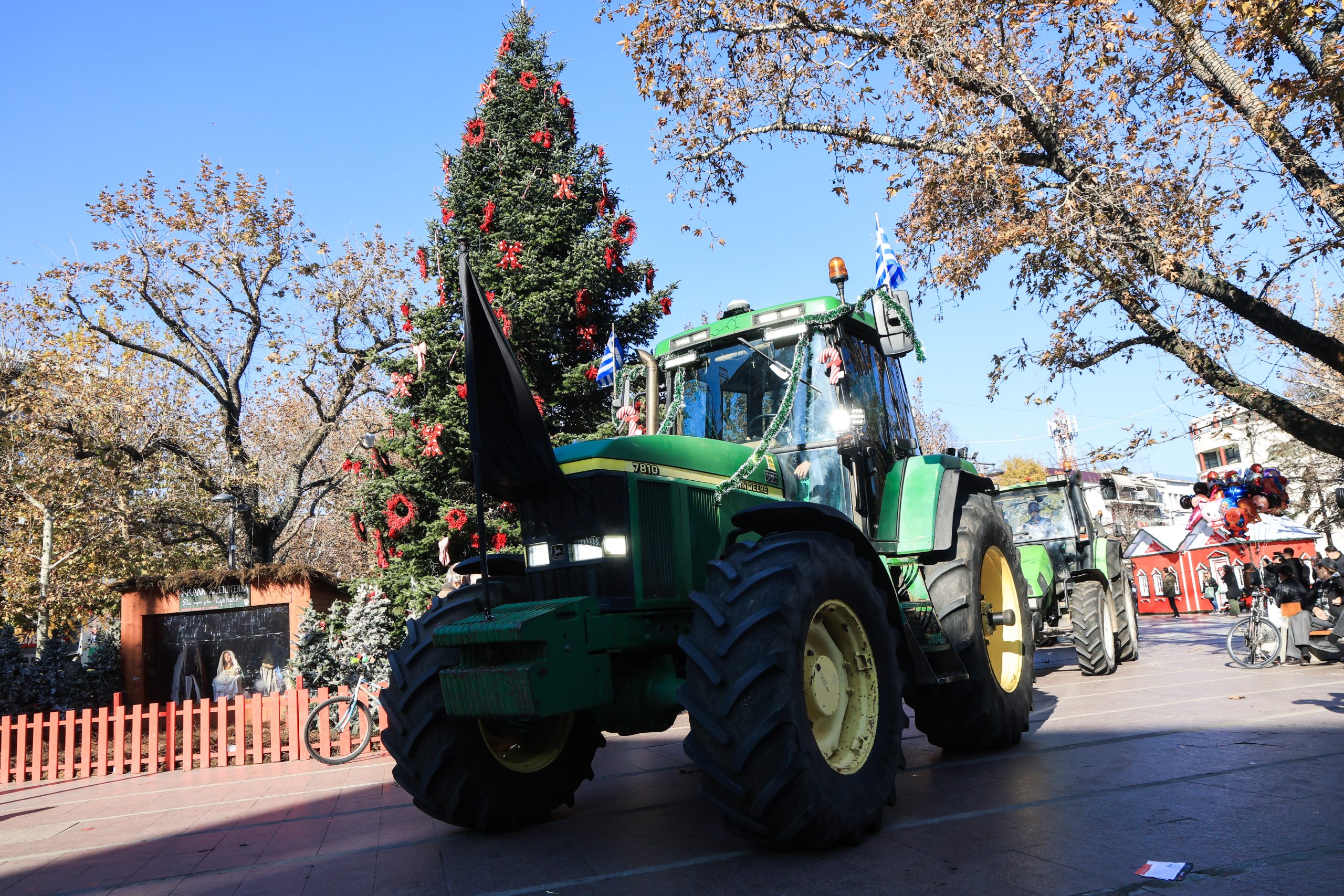 ΣΥΓΚΕΝΤΡΩΣΗ ΑΓΡΟΤΩΝ ΣΤΑ ΔΙΚΑΣΤΗΡΙΑ ΛΑΡΙΣΑΣ (EUROKINISSI)