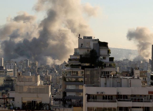 Καπνός στη Βηρυτό