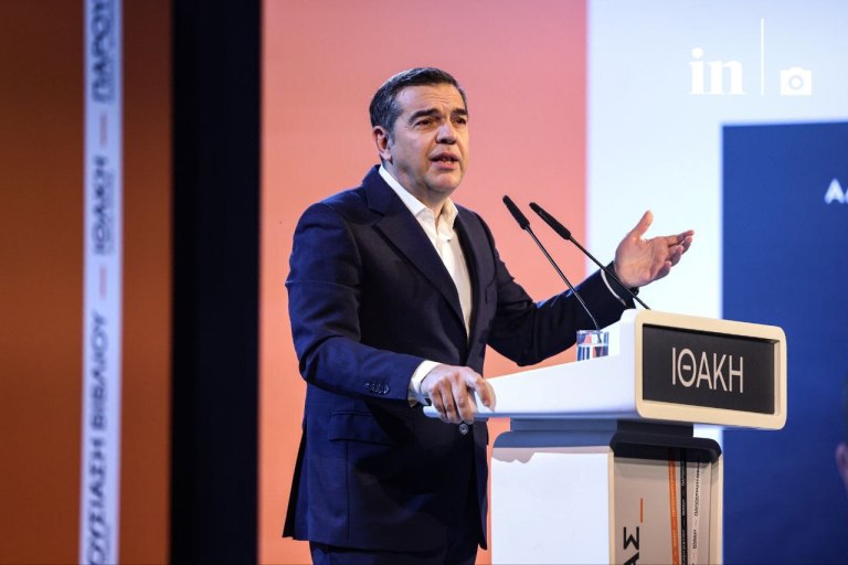 Αλέξης Τσίπρας: «Η Ιθάκη είναι ένα ταξίδι για το μέλλον – Το φάντασμά της πλανιέται πάνω απ’ το καθεστώς τους»