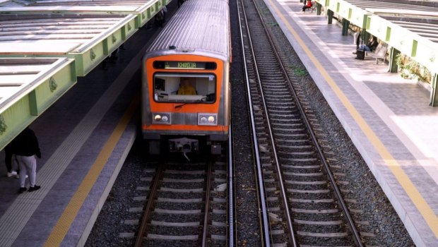 Ηλεκτρικός: Οι συρμοί δεν πραγματοποιούν στάση στον σταθμό Βικτώρια στην κατεύθυνση προς Κηφισιά