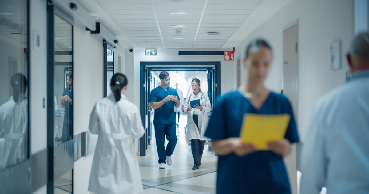 Γρίπη: 70.000 ευπαθείς πολίτες δεν έχουν κάνει το εμβόλιο – Υπολείπονται 600.000 εμβολιασμοί για τον ετήσιο μέσο όρο