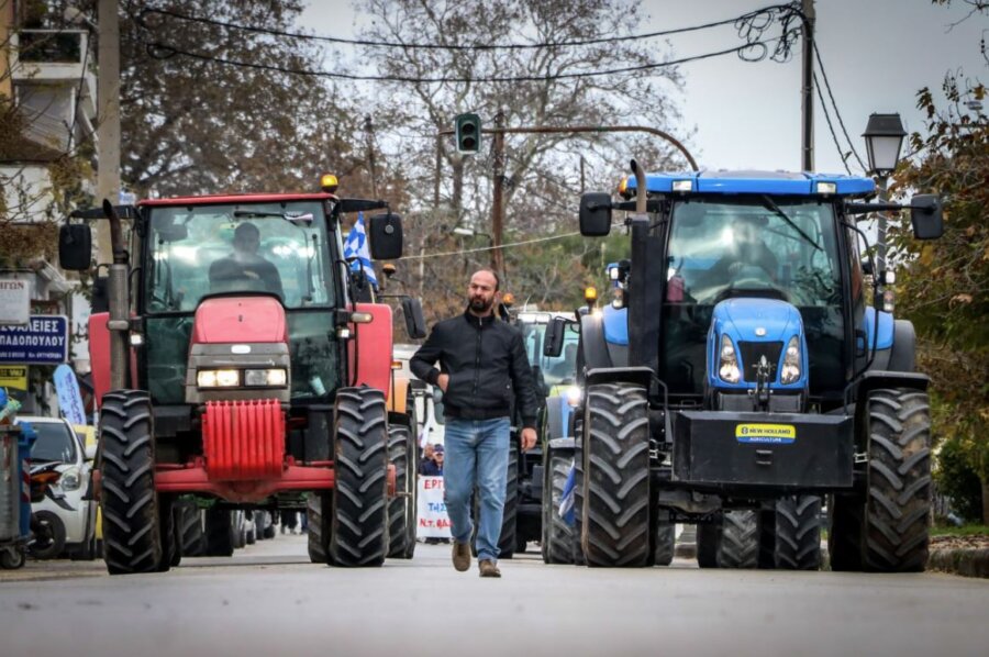 Αγρότες: Κλειστός επ' αόριστον για φορτηγά ο Προμαχώνας - Μπλόκο και στο ρεύμα προς Θεσσαλονίκη στα Μάλγαρα