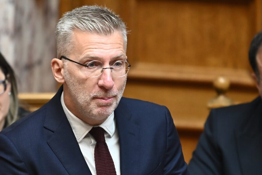 Σκέρτσος στην Εξεταστική: Τι είπε για την παρουσία του στο σπίτι του αδερφού του Γ. Ξυλούρη – Ενταση με Μιλένα Αποστολάκη